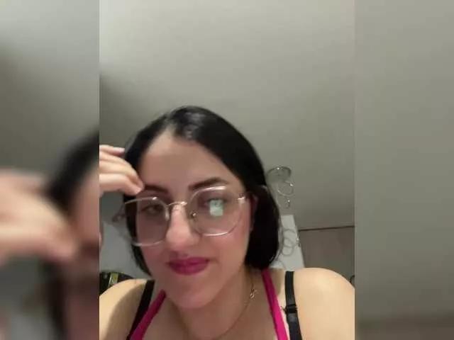 EvanShell1 on BongaCams 