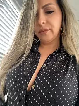 _Abril-Office1 on StripChat 