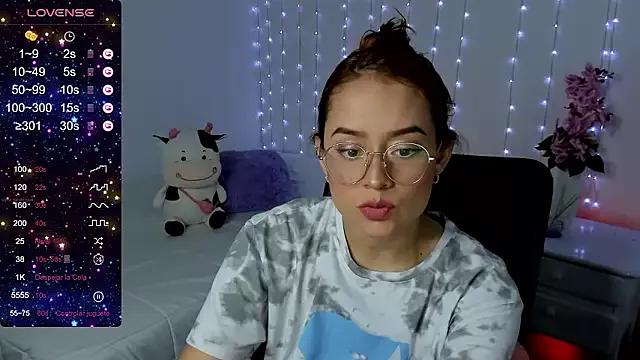 _dulce_sara_ on StripChat 