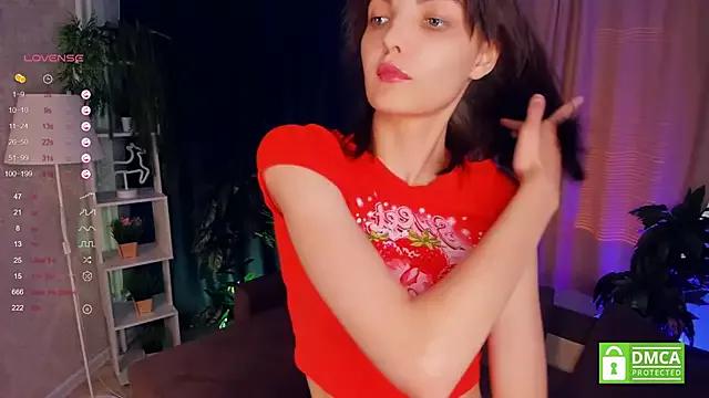 ElviaAdy on StripChat 