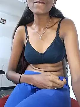 Hasini_22 on StripChat 