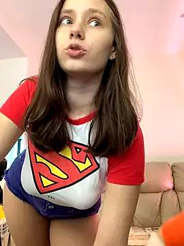 HotCaramellsTV on StripChat 