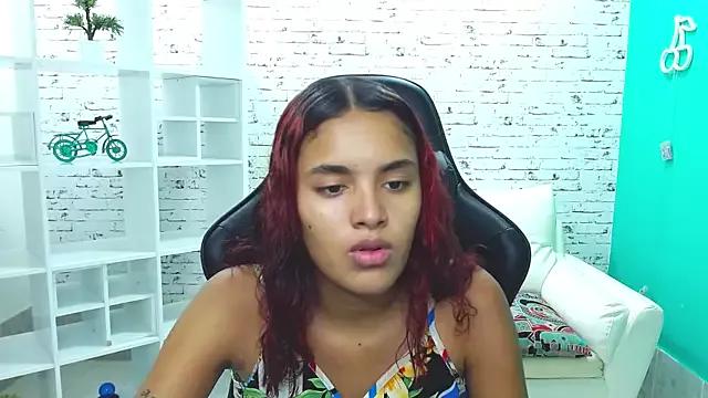 karola_brunete on StripChat 