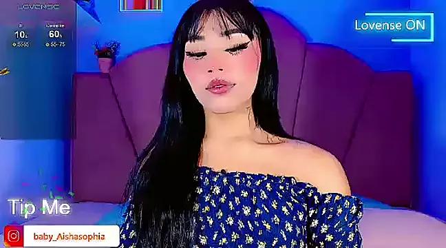 Valery_Sophiia on StripChat 